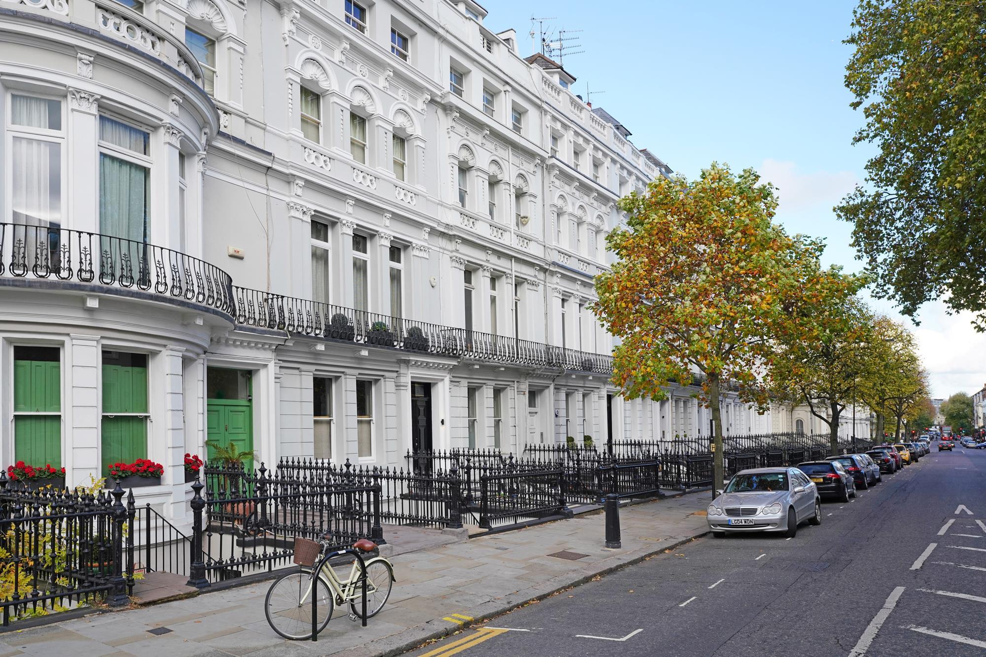 法国庄园便宜出售,法国庄园出售