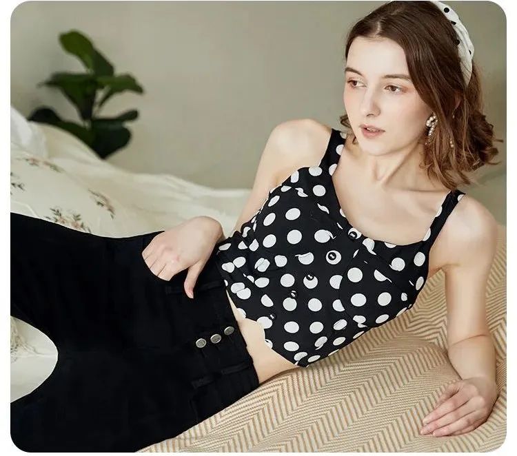 非常显瘦的一款魔术裤,高腰显瘦百搭魔术裤