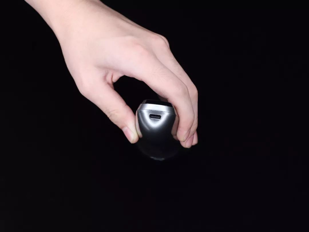 小米最新众筹的剃须刀,小米众筹小适智能剃须刀