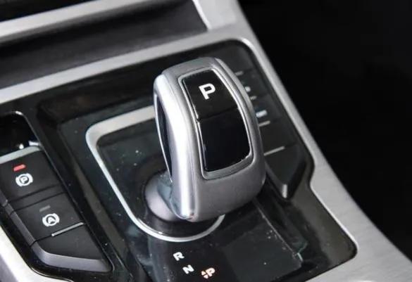 吉利帝豪gs车的优缺点,吉利帝豪gs这款车值得购买吗