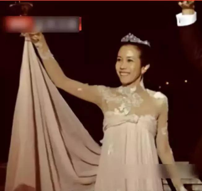 莫文蔚一个人的自律,莫文蔚年轻时身材照