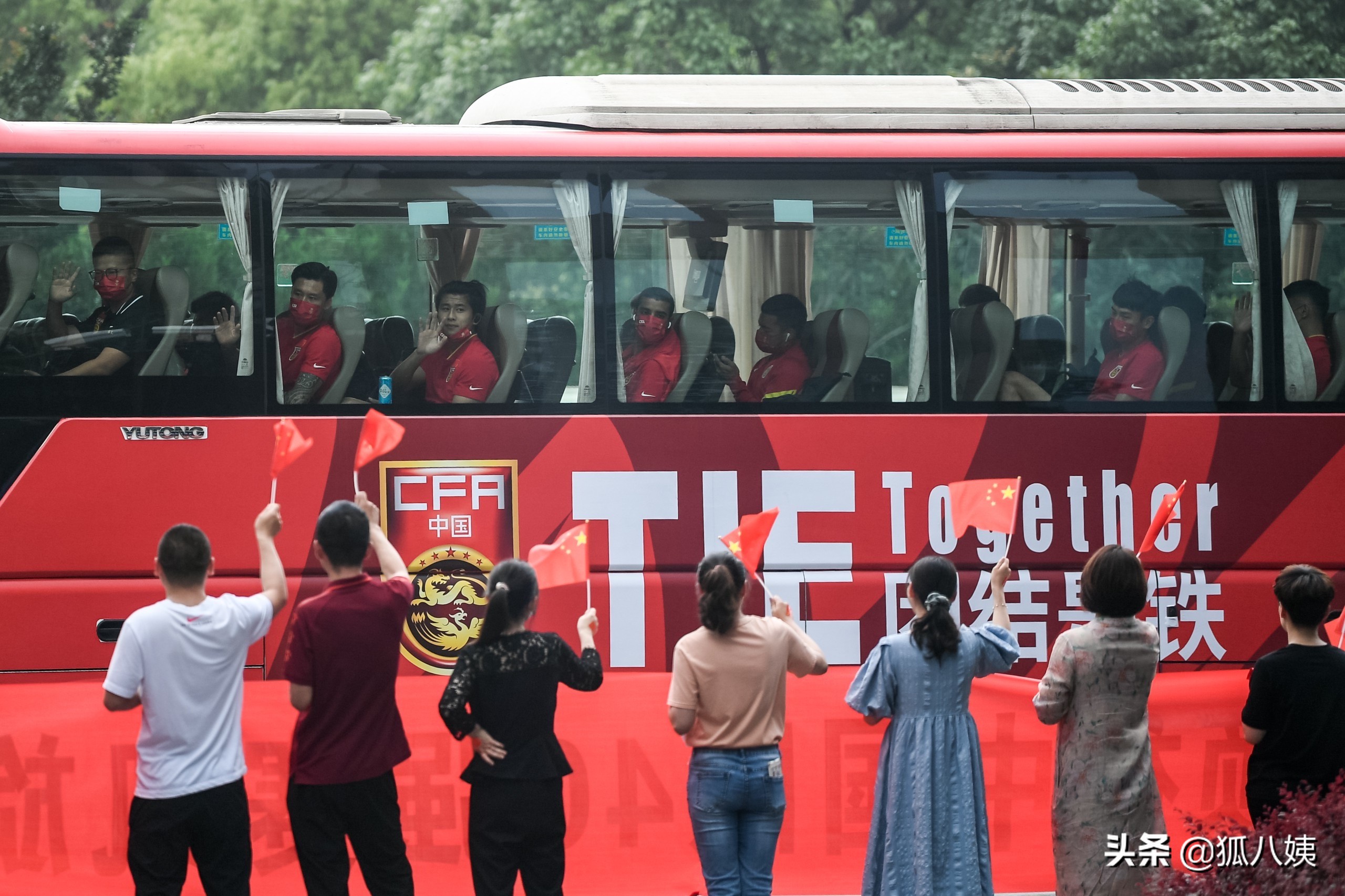 国足最强11人名单视频播放,李铁国足最强阵型