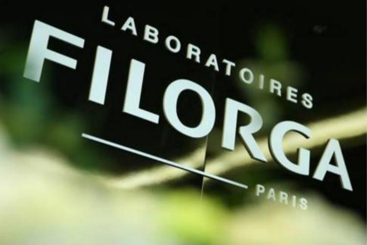 兰蔻和阿玛尼油皮用哪个更好,兰蔻好用还是阿玛尼好用