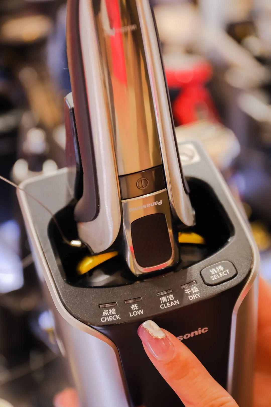 不看血亏!5.9折的克拉钻、买正装送正装的YSL,成都就这儿有