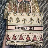 2019时尚包包品牌,2019时尚流行趋势包包