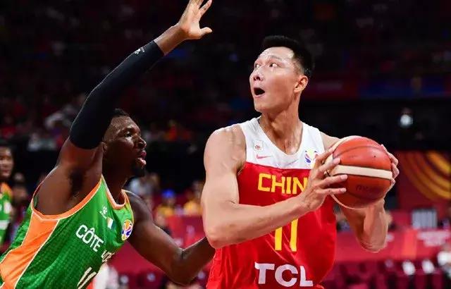 易建联还能扛起中国男篮大旗吗,易建联为中国男篮再拼一次