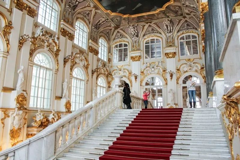 俄罗斯电子签证官网,俄罗斯电子签和旅游签哪个合适