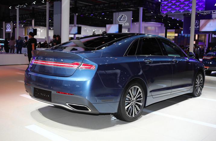 林肯mkz优惠6万元,一降再降到白菜价也难卖