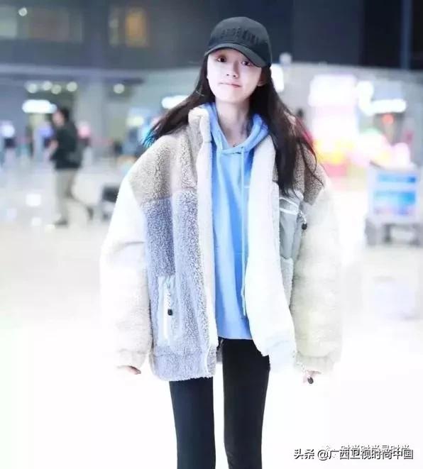 纯色卫衣套装女款,不是纯色的卫衣