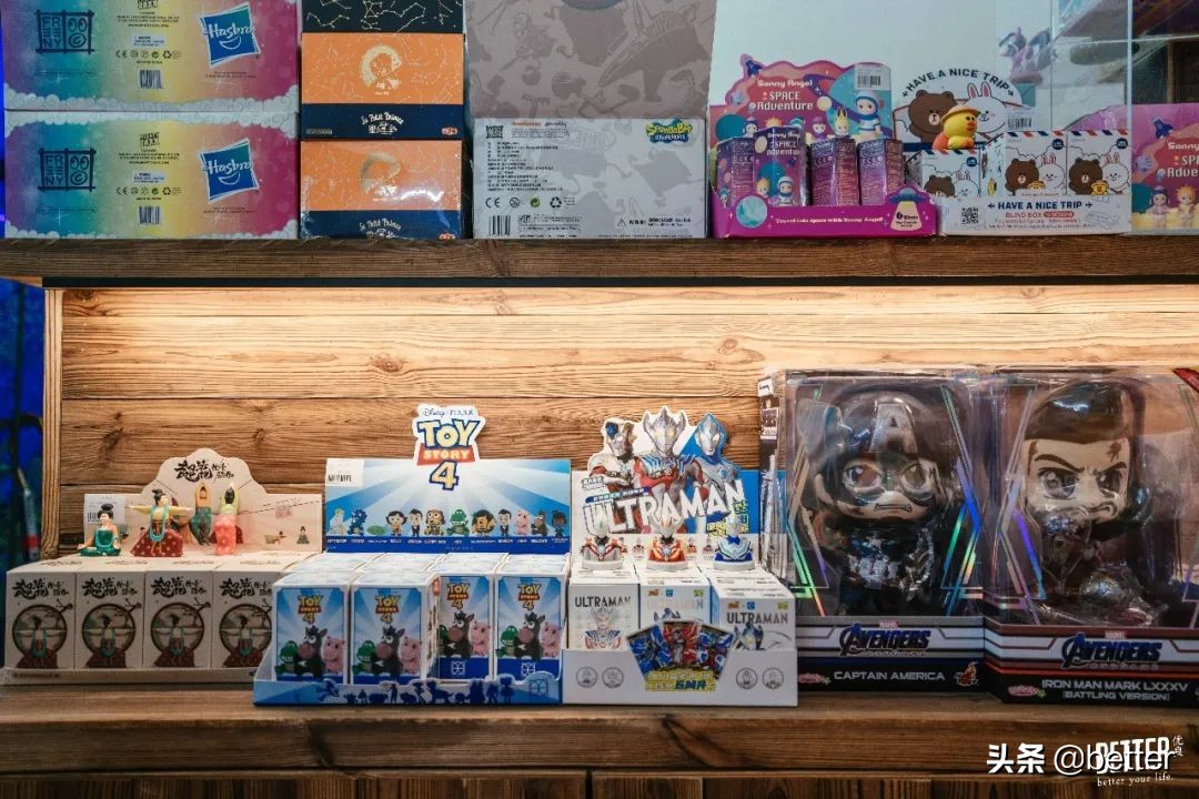 潮玩店的坑,逛完所有的玩具店