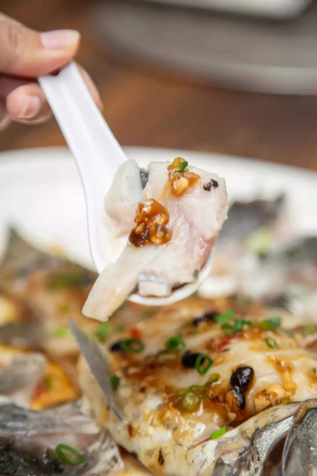 鍚嶉棬椋熷爞,闅愯棌鍦ㄤ竴鐗囧巶鍖轰箣涓殑楗爞