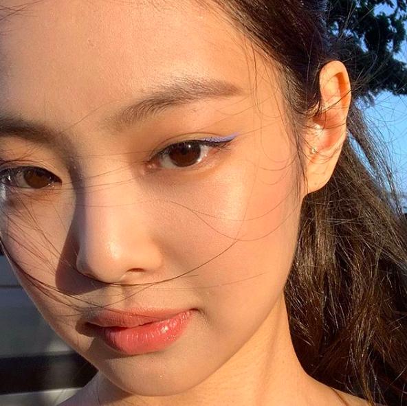 单眼皮jenny眼妆,jennie单眼皮猫眼妆怎么画