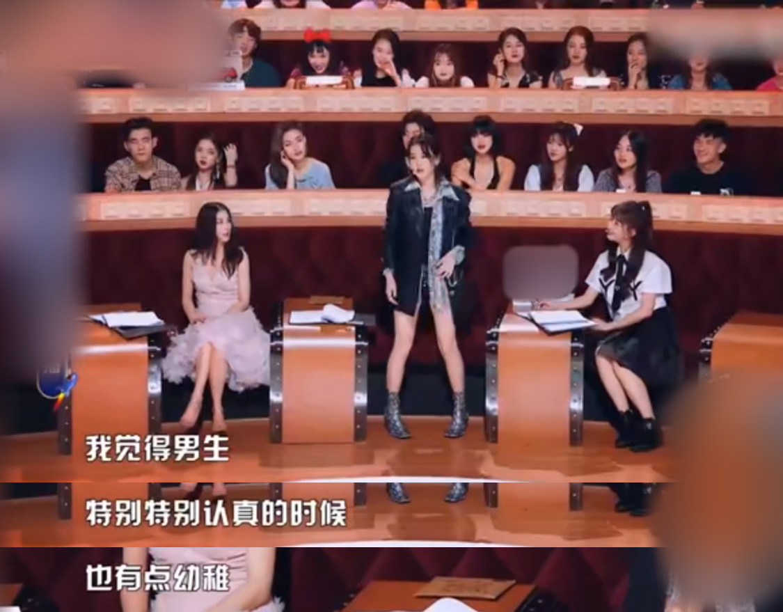 张馨予李晨何捷的视频,张馨予婚后晒自拍照网友喊话何捷