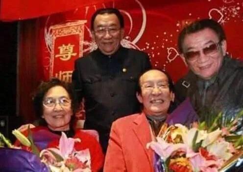 74岁侯耀华微博视频,72岁侯耀华公开录制视频