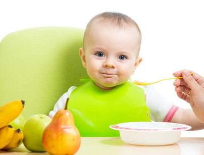 宝宝过早吃辅食会得结石,婴儿三天吃辅食长结石