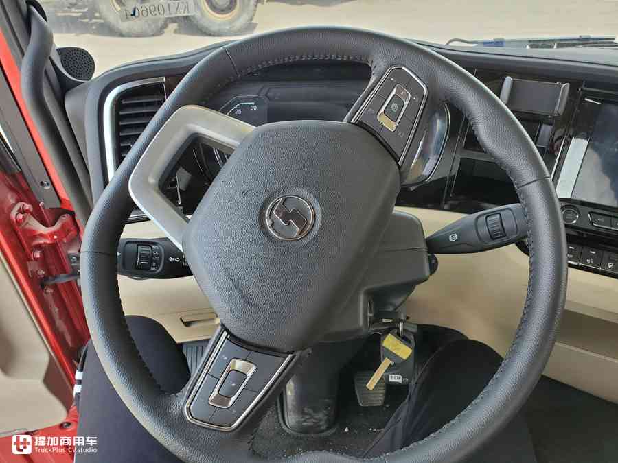 陕汽德龙x5000质量差到什么程度,陕汽德龙x5000用户驾驶体验记录