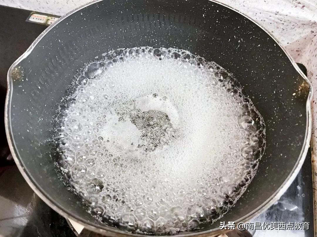 提拉米苏怎样才做到入口即化,零失败入口即化简易版提拉米苏