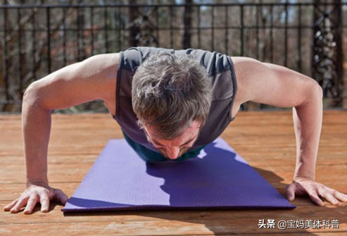 值得学习的健身房锻炼动作,宅家无器械训练视频