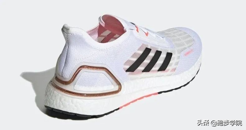 跑步四百公里,跑马4小时配速多少