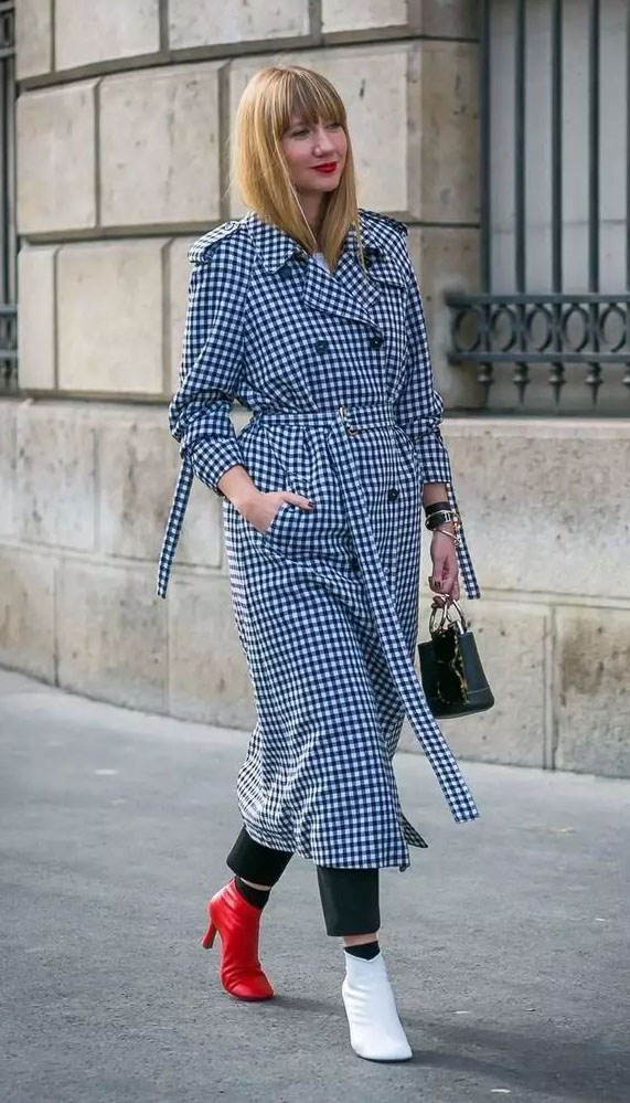 今年流行什么鞋子马丁靴,马丁靴和鸳鸯靴