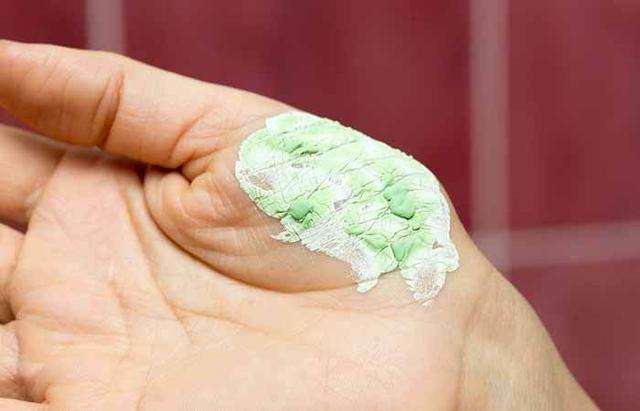 「牙膏使用技巧」您的万能牙膏使用技巧已到位！➸➸➸请查收