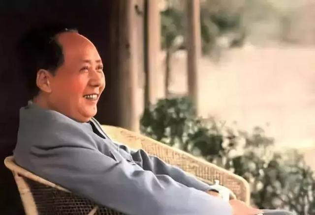 毛主席到底伟大在哪里？总结得真好！