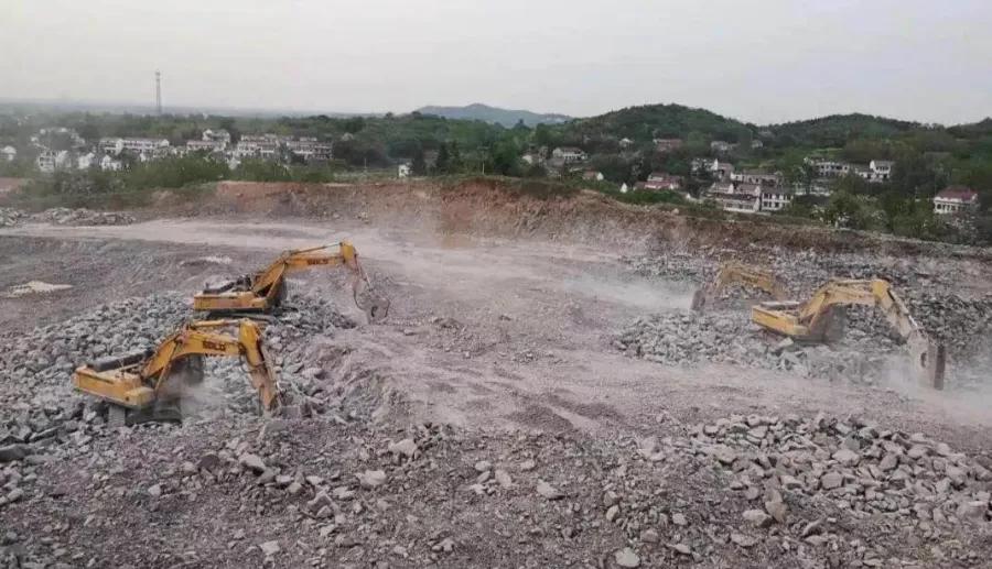 2021挖掘机价格一般多少钱一台,2021年小型挖掘机报价大全