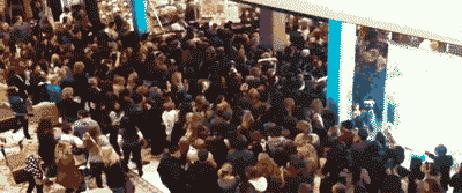 衣服洁白如新,白色衣服怎么洗洁白如新