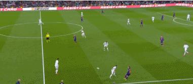 西甲-维尼修斯破门梅西飞铲染黄皇马2-0巴萨登顶