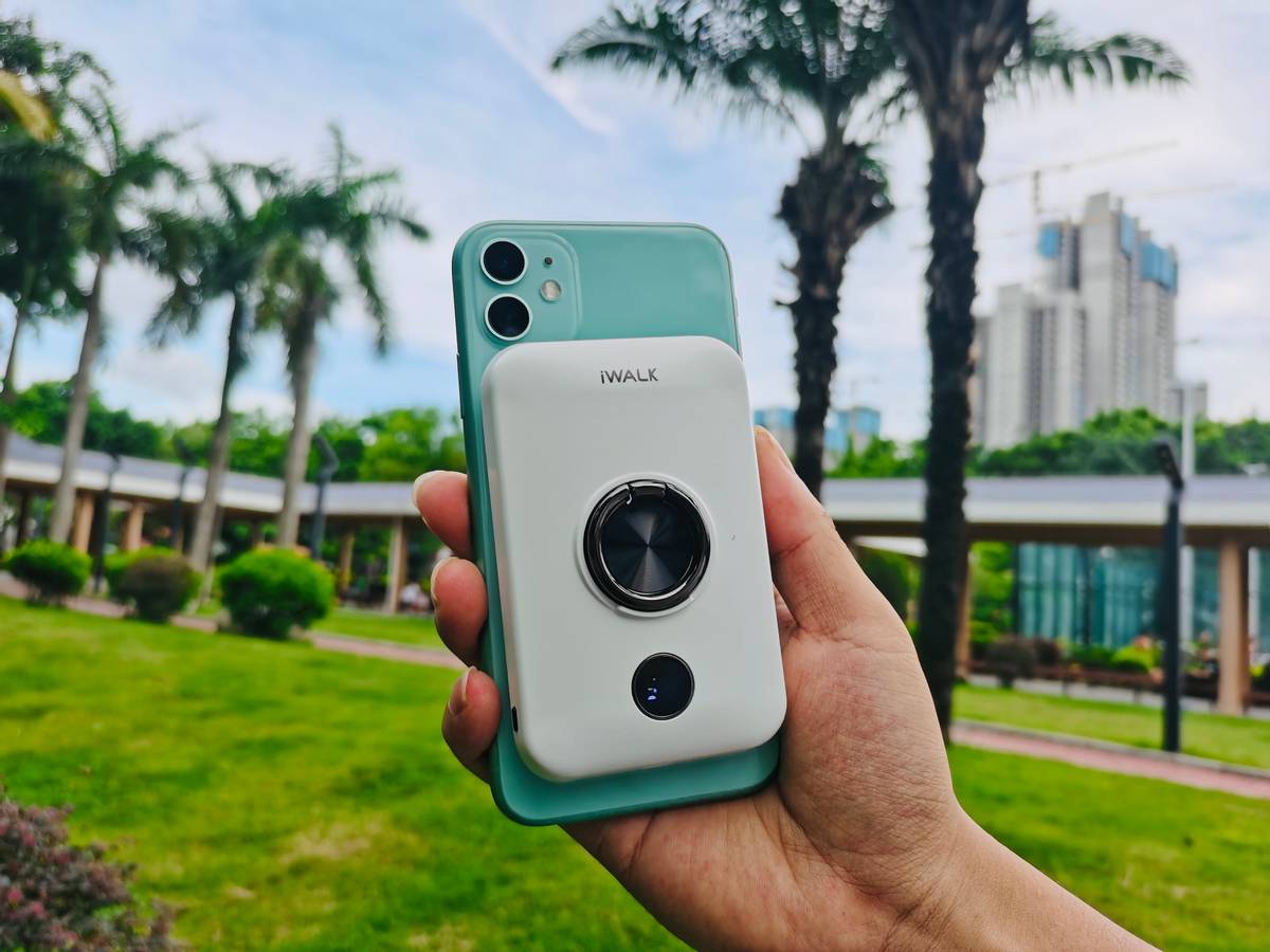 iwalk磁吸无线充电宝充多少电,iwalk无线充电宝吸盘式测评