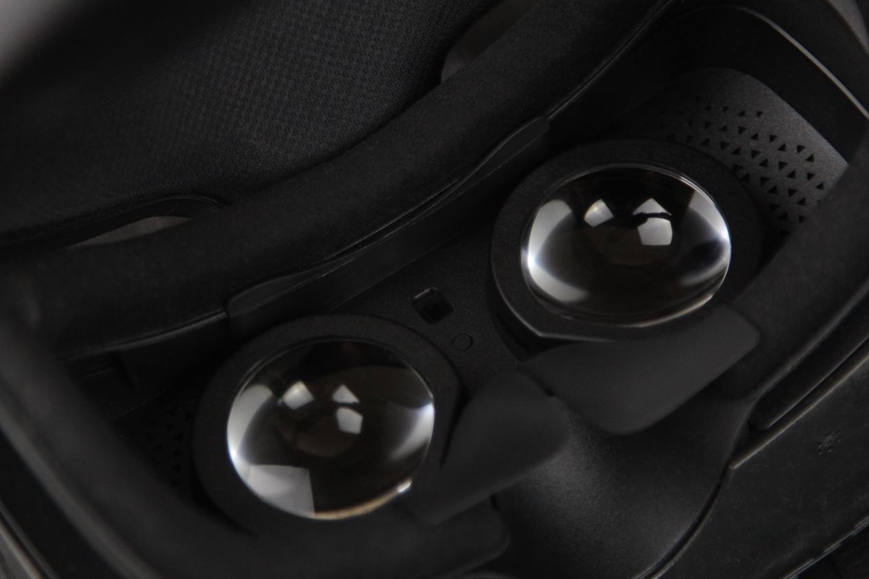 酷炫vr游戏评测,爱奇艺奇遇2provr体感游戏机评测