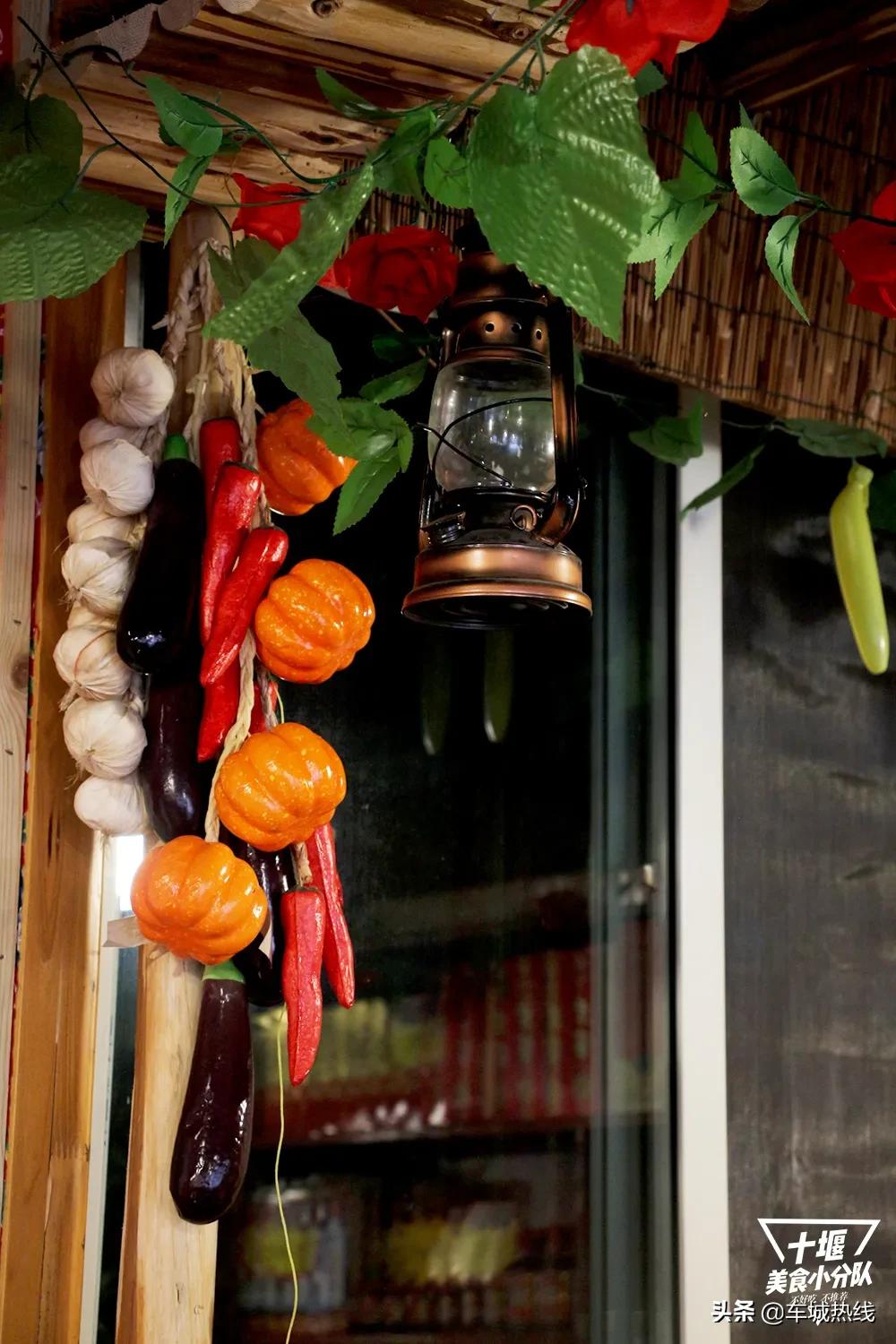 十堰东北铁锅炖哪家最好吃,十堰铁锅炖菜