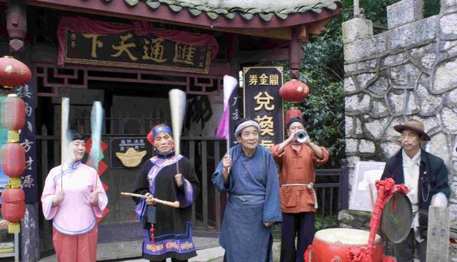 李子柒是四川绵阳平武哪里的人,美食旅游景点推荐博主