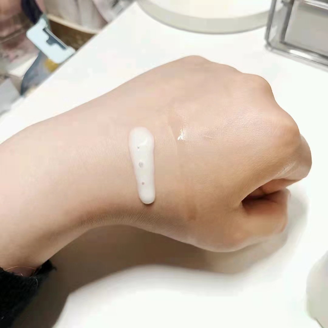 资生堂和雅诗兰黛抗老抗皱水乳,cpb水乳跟资生堂悦薇