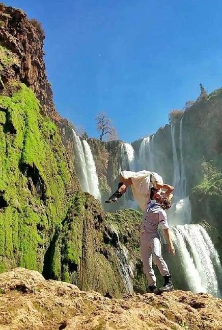 火爆抖音自拍婚纱照,婚纱照个人怎么自拍好看