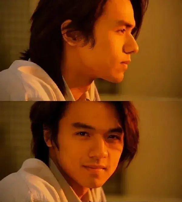 两个美女在公司打架薅头发,泰剧女人打架抓脸薅头发