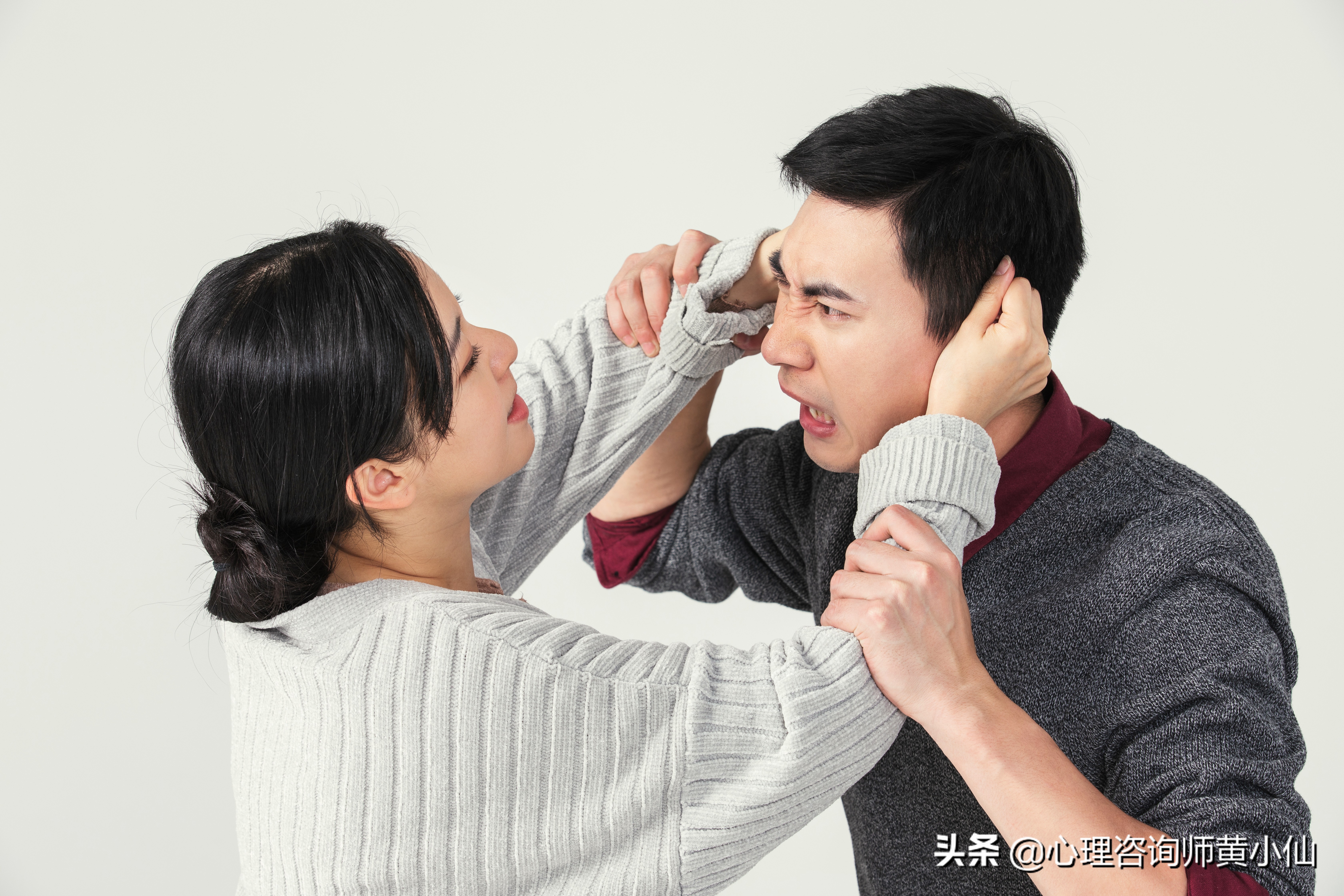 为什么你一说话别人就生气,一说错话就生气对方什么心理