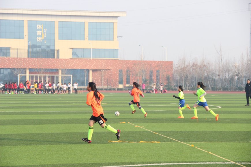 兰陵县足球队,兰陵中心小学足球比赛