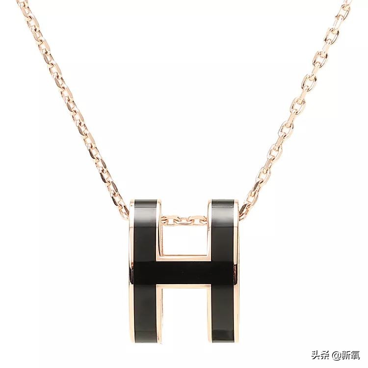 怎么买香奈儿女表,两万多买lv还是香奈儿