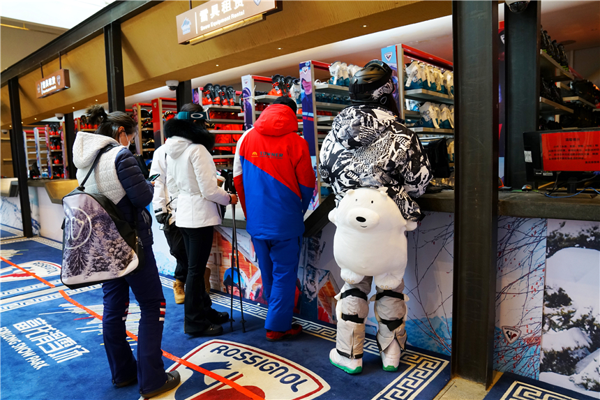 北京附近适合亲子游的滑雪场,崇礼太舞滑雪场滑雪单板