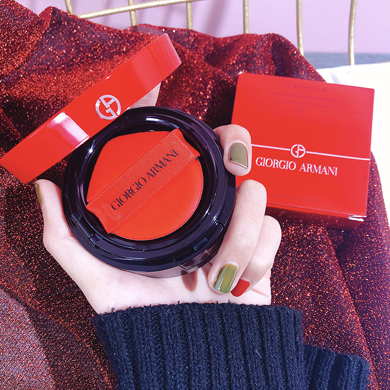 阿玛尼迪奥气垫粉底哪个好,迪奥阿玛尼圣罗兰气垫推荐哪个