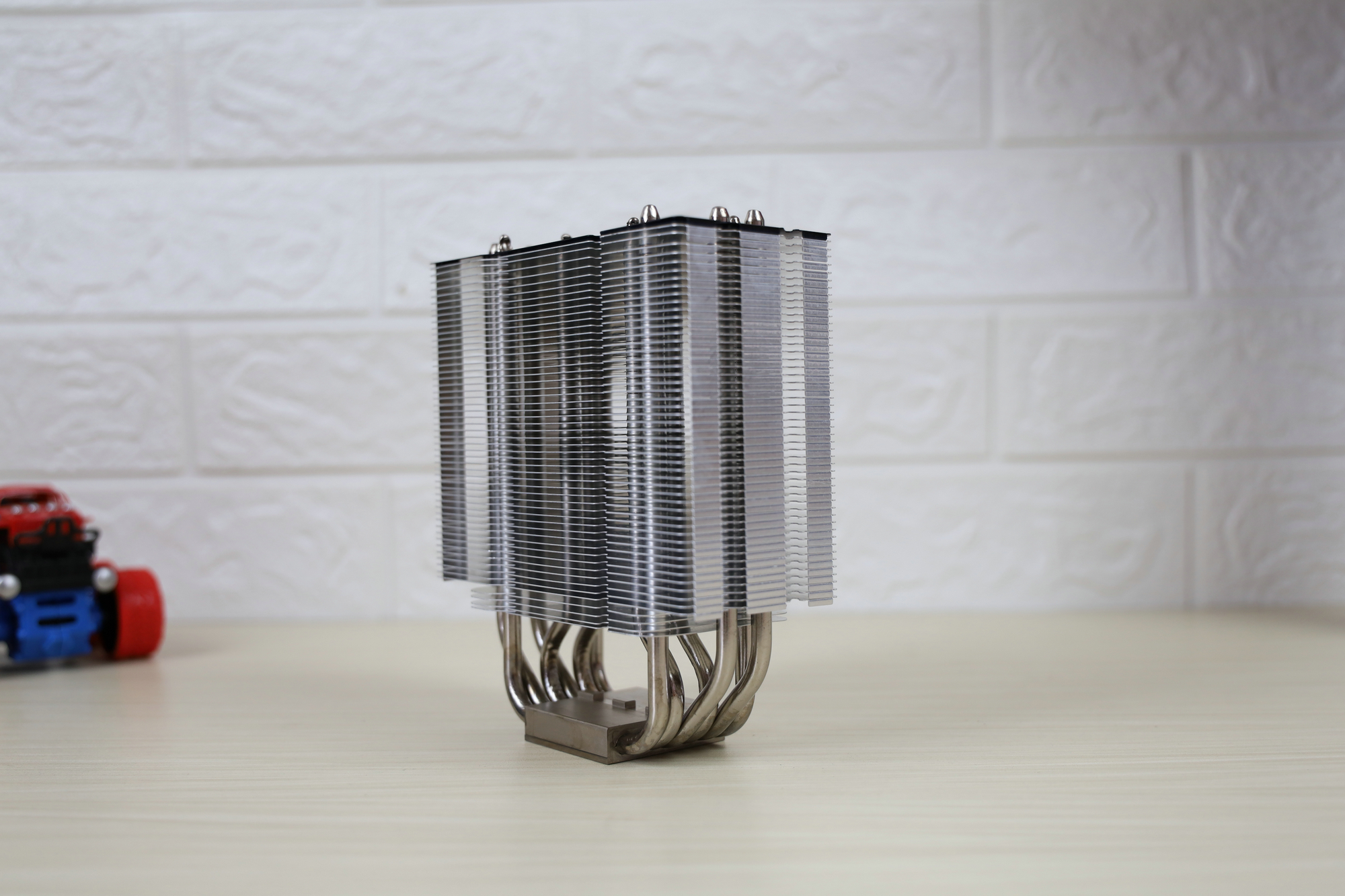 超频三东海风云gi-r66u怎么样,超频三东海r4000装机效果