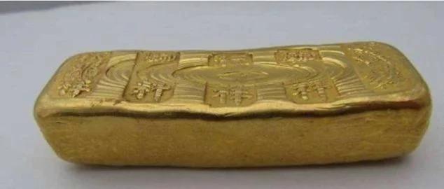 一枚民国九年的袁大头价值多少钱,民国三年袁大头铜币有收藏价值