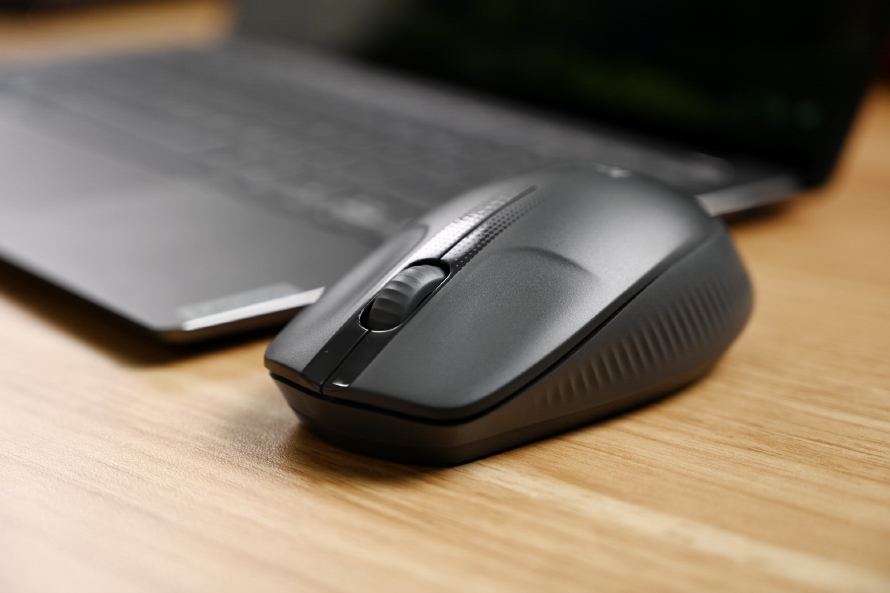 罗技m190无线鼠标评测,大手重感无线鼠标