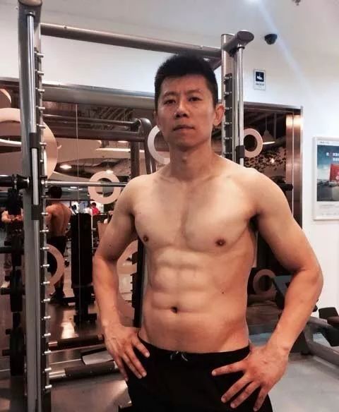 韩商言的腹肌,韩商言腹肌杀