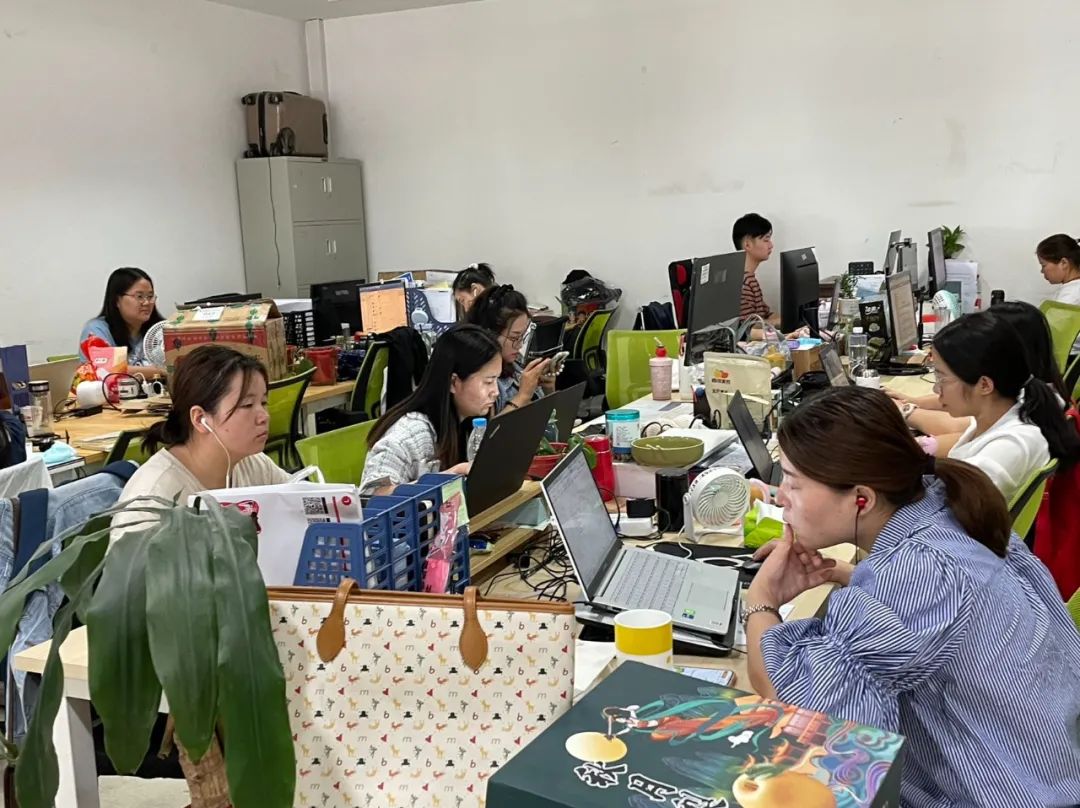 *疆新**农产品电商出疆，首选这里“中转”