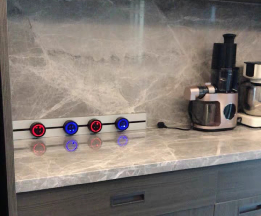 房间插座不够用怎么加装,家里插座不够用怎么改明装