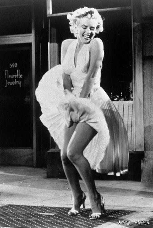 拒当纸片人！影视剧中那些美出天际的丰满女神