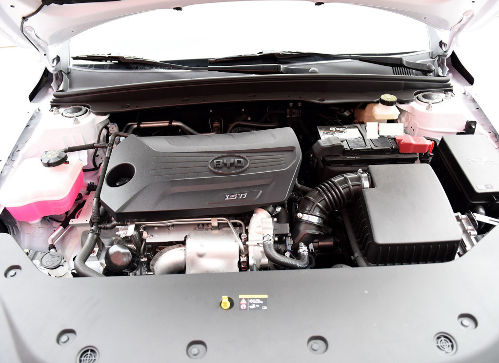 比亚迪秦pro1.5t手动豪华怎么样,比亚迪秦pro燃油车还多吗