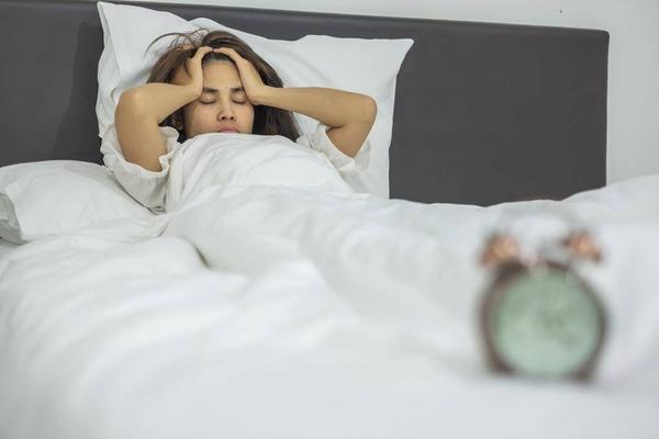 起床总感觉自己没睡好不舒服,起床头晕没力气怎么回事